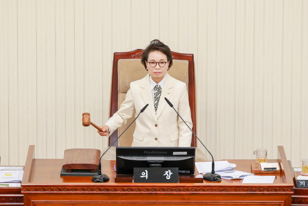 '제293회 과천시의회 임시회 제2차 본회의' 게시글의 사진(2) '5S6A9974.jpg'