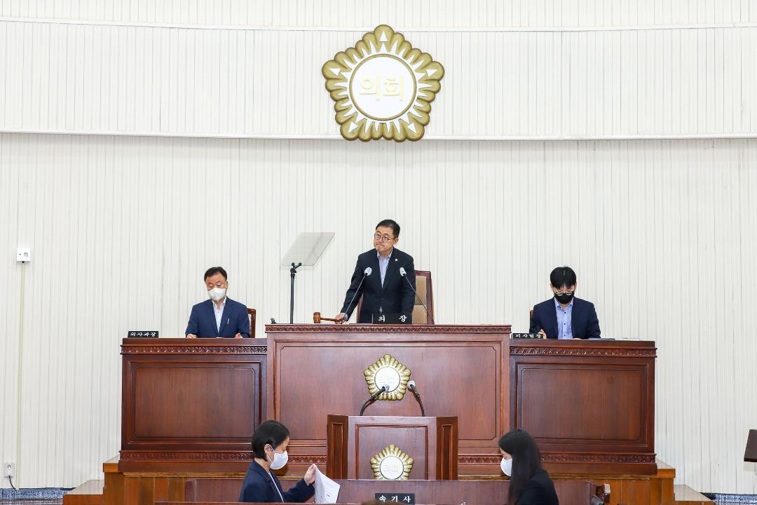 '제272회 임시회 제2차 본회의' 게시글의 사진(2) '20220729-IMG_7907.jpg'