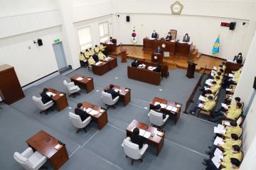 제244회 임시회 예산 및 조례심사특별위원회